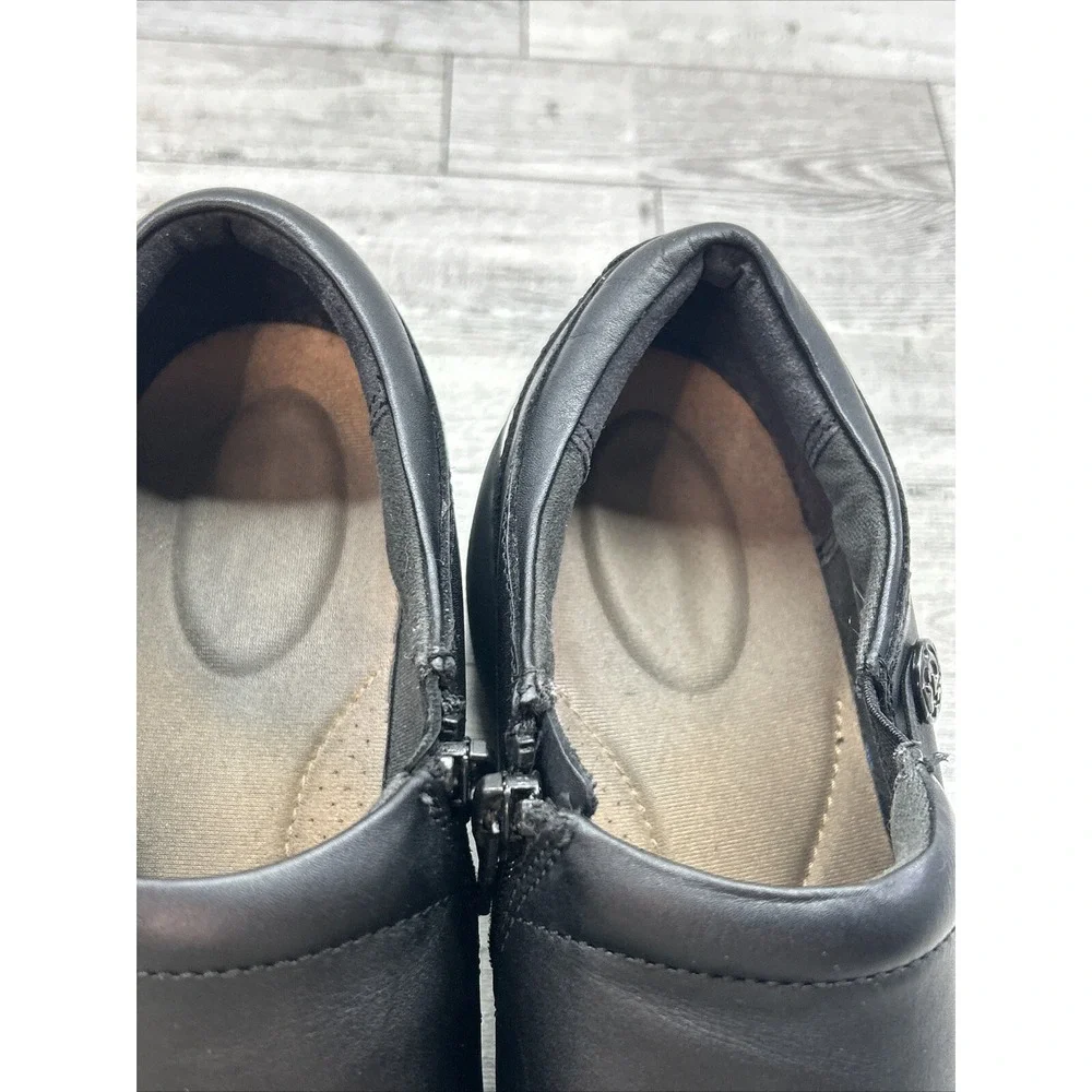 Clarks Collection Ultimate Comfort‎ Black Leather Wedge Heel W/Zipper Sz 9.5M